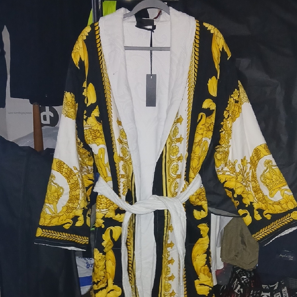 Versace White Textured Robe